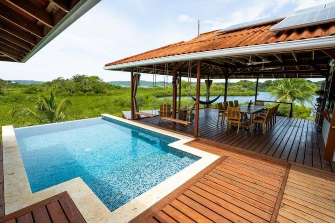 Casa Marlin Bocas Town Exterior photo