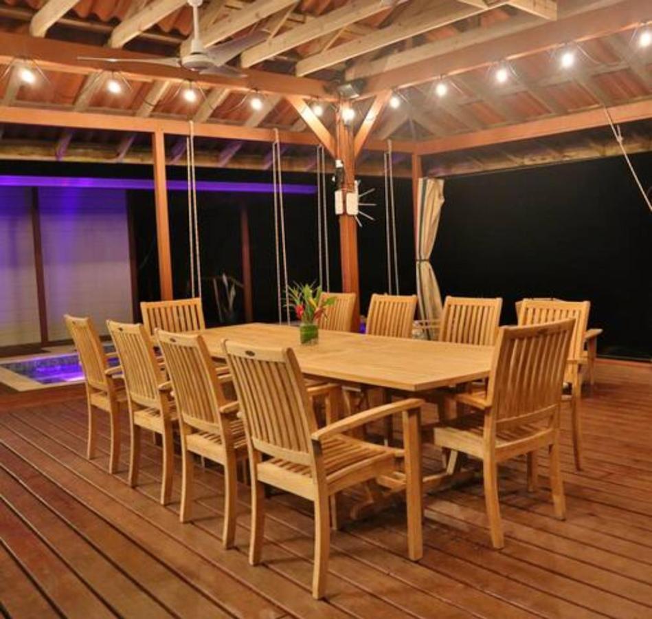 Casa Marlin Bocas Town Exterior photo